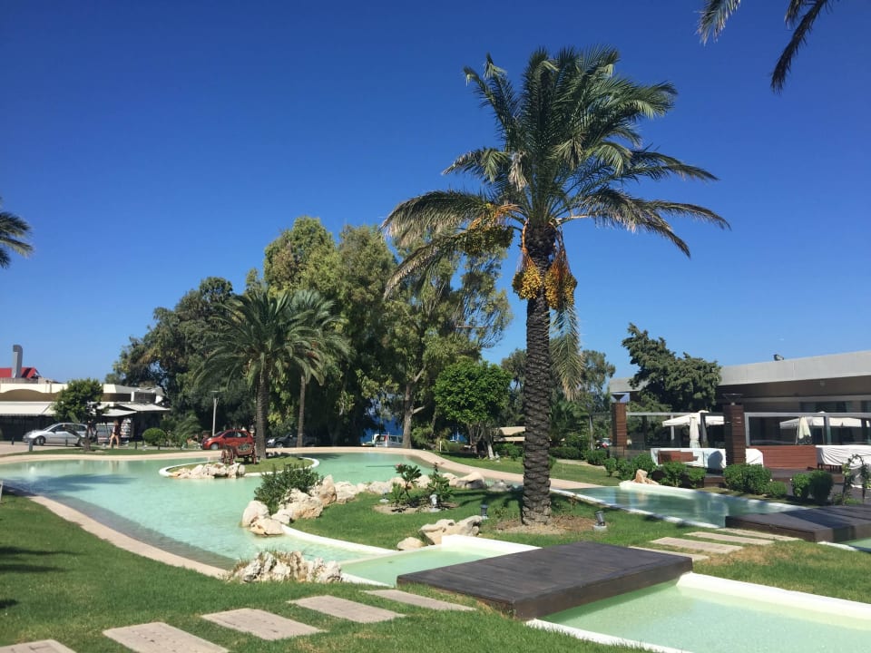 Aussenanlage Rodos Palace Hotel