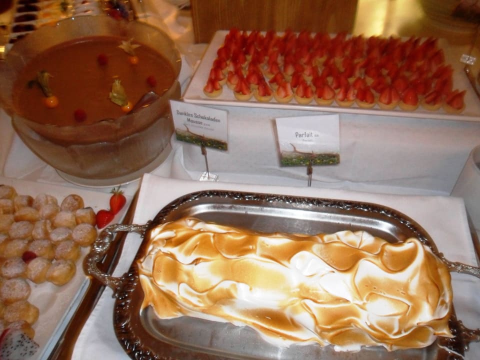 Dessertbuffet Hotel DIE SONNE