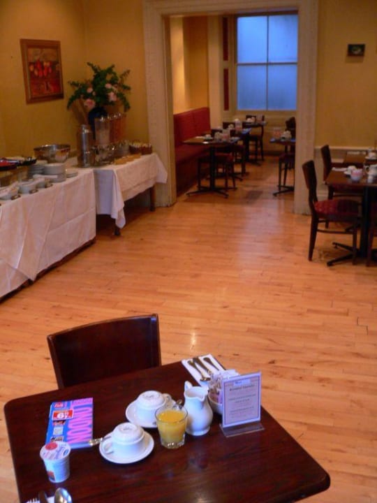 Frühstückraum mit Buffet Melia London Kensington