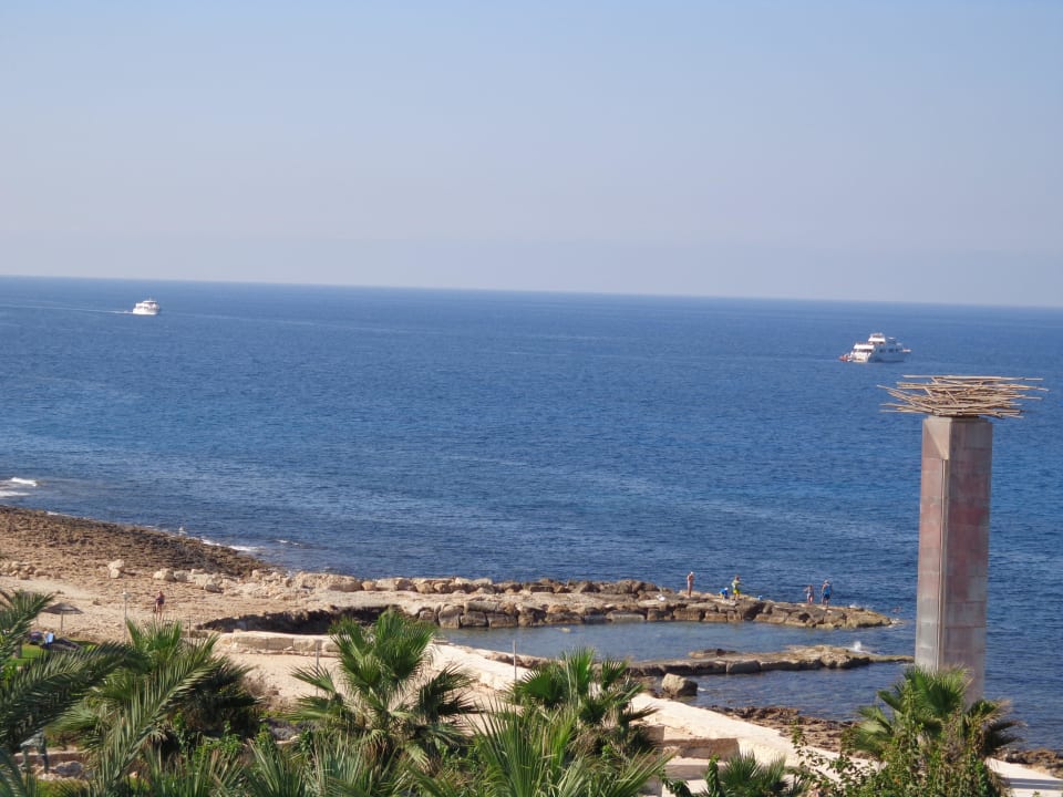 Überblick mit Strand z. Meer St. George Beach Hotel & Spa Resort