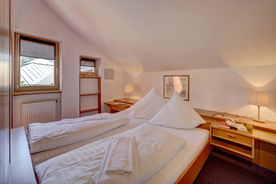 Schlafzimmer in den Suiten Hotel Bayerischer Wald