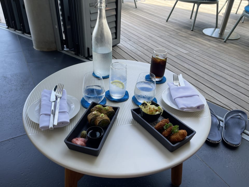 Gastro Outrigger Maldives Maafushivaru Resort