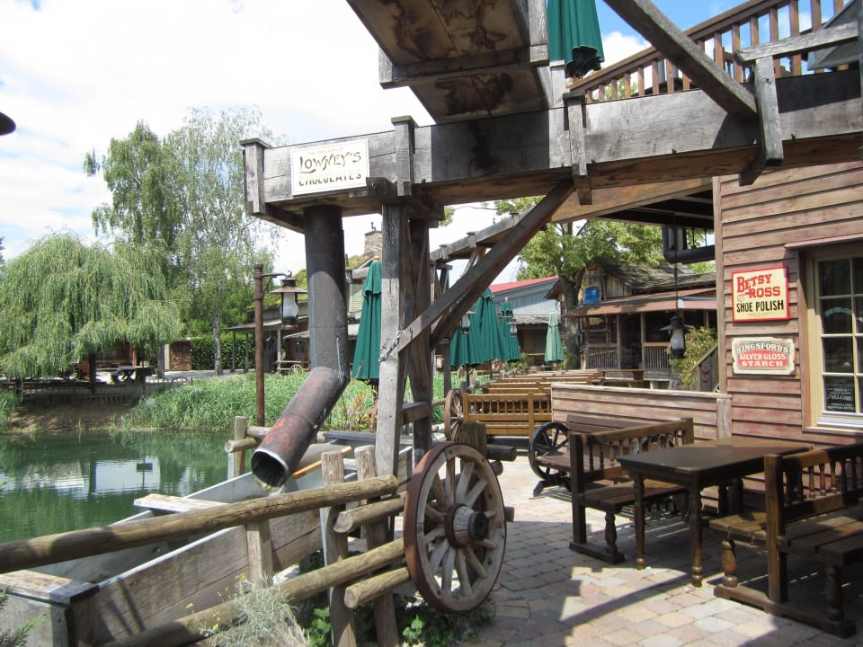 Nähe Salon Tipi Town Europa-Park