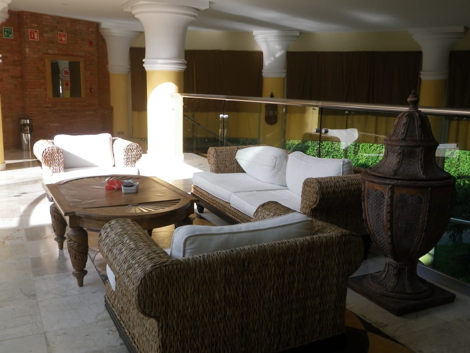 SPA - Indoorpool - Sitzecke obere Gallerie JOIA Paraiso by Iberostar