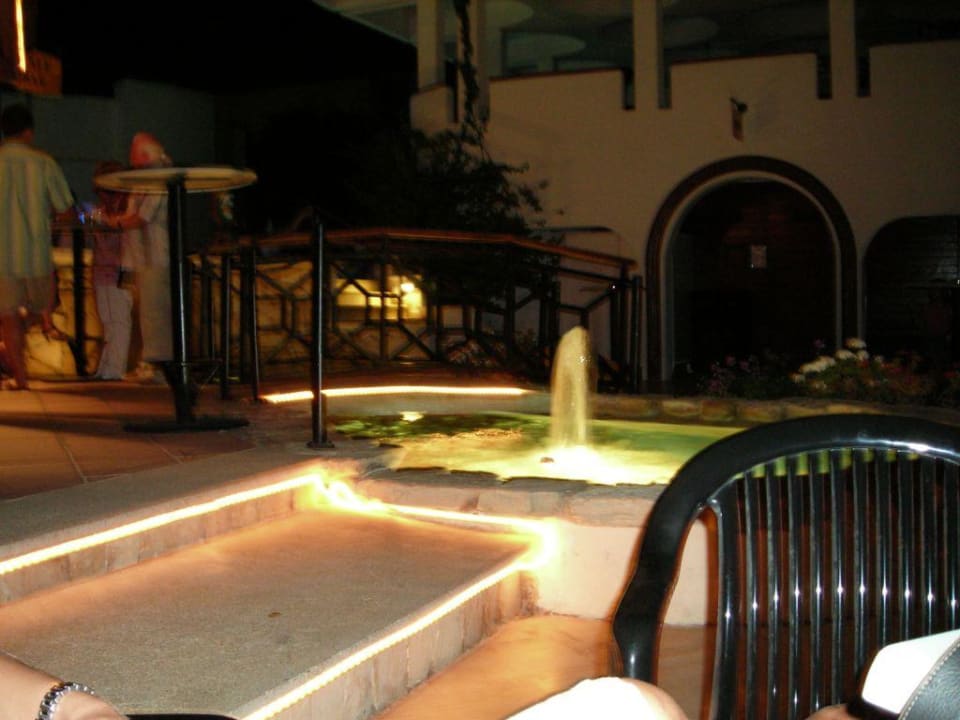 Animationsbar am Abend Labranda Alantur Resort