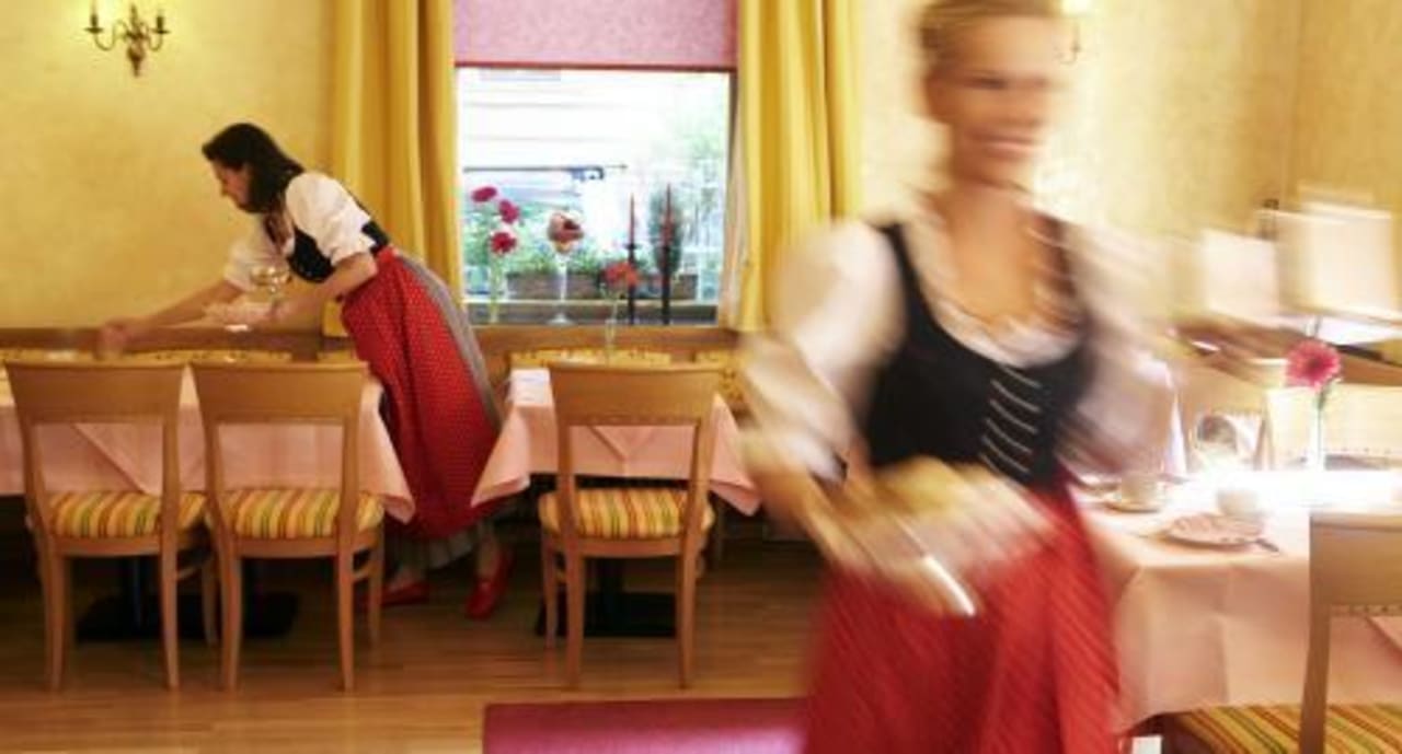 Frühstücksraum/Breakfast Room Hotel Mozart