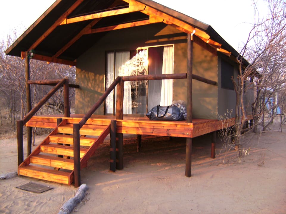 Hotelzimmer Dinaka Safari Lodge