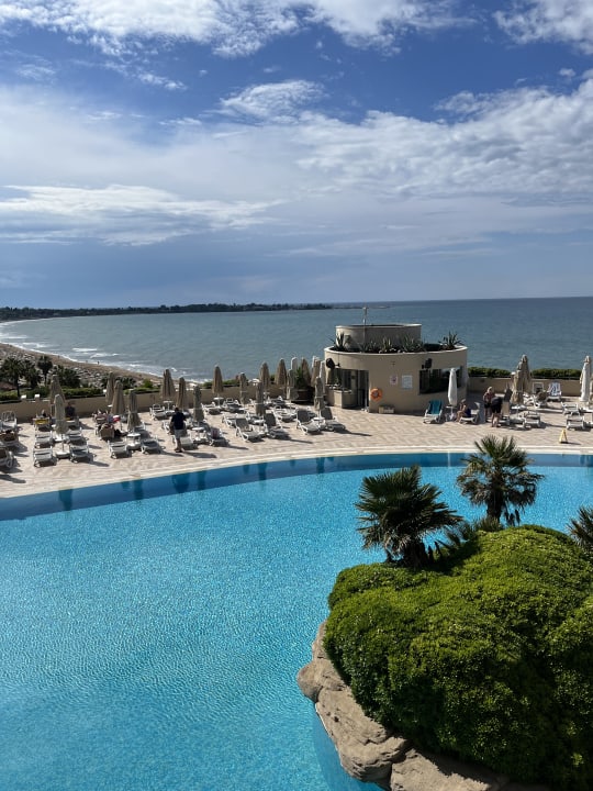 Pool Melas Resort Hotel