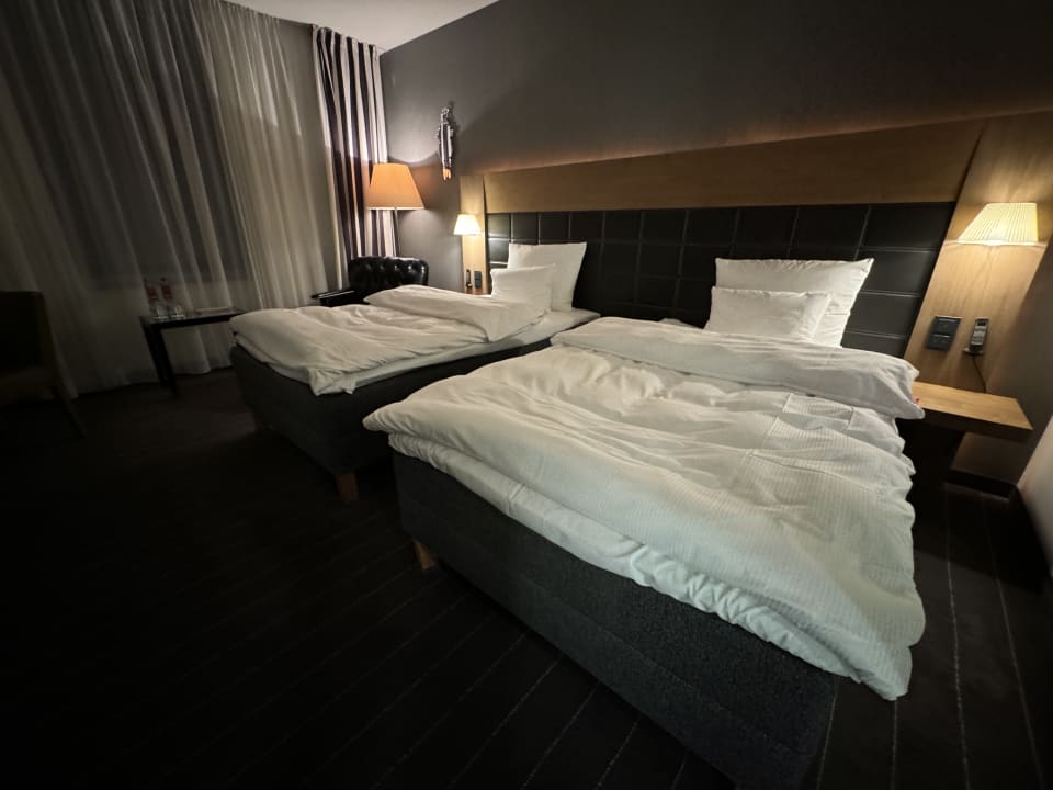 Zimmer Mövenpick Hotel Stuttgart Airport