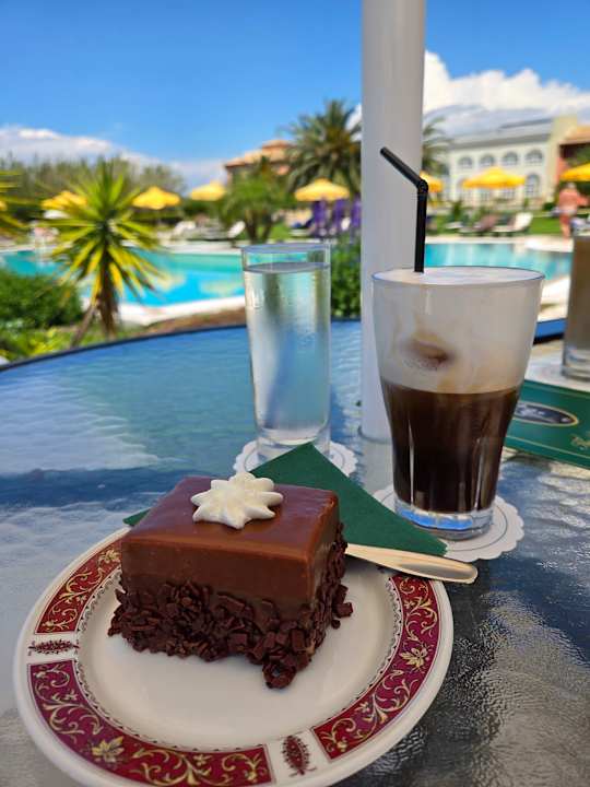 Gastro St. George's Bay Country Club