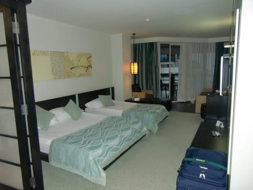 Zimmer 1504 / Blickrichtung Balkon Limak Lara Deluxe Hotel & Resort