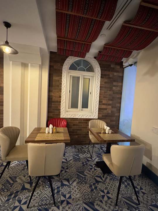 Gastro Central Inn Souq Waqif