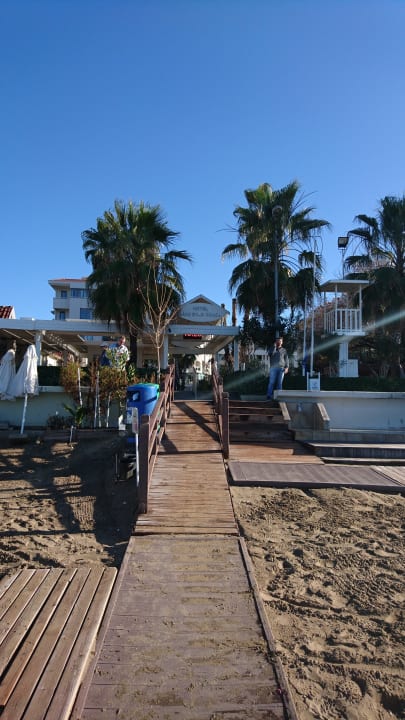 Strand Side Star Beach