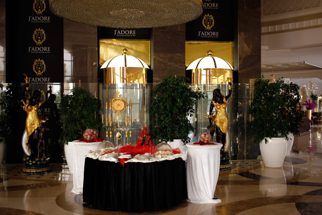 Lobby J'adore Deluxe Hotel & Spa