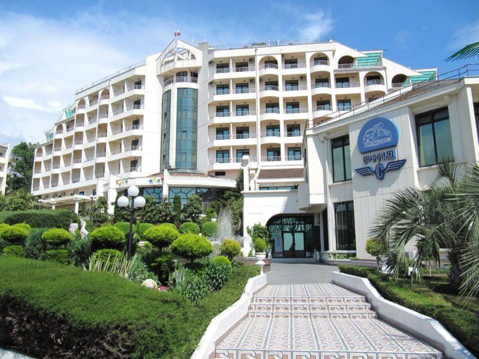 Haupthaus Resort Oktyabrskiy