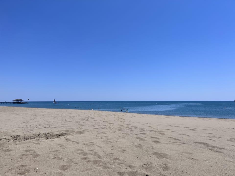 Strand Xanadu Resort Hotel