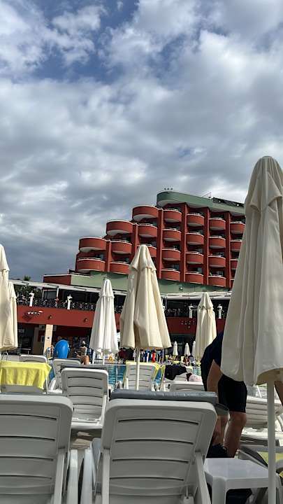 Pool Delphin Deluxe Resort