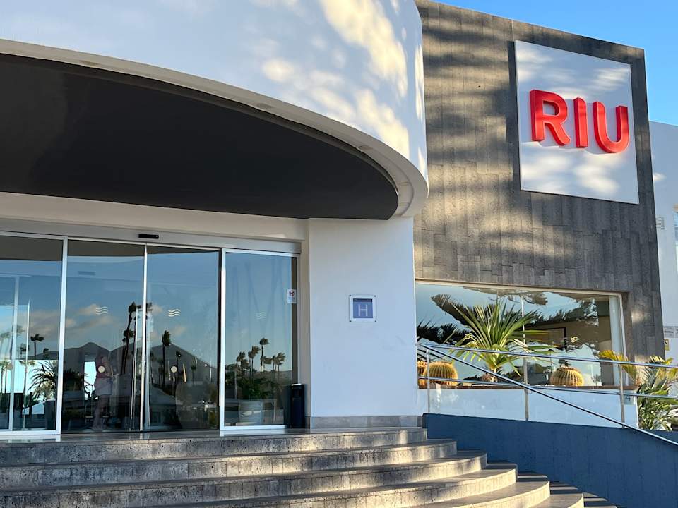 Außenansicht Hotel Riu Paraiso Lanzarote