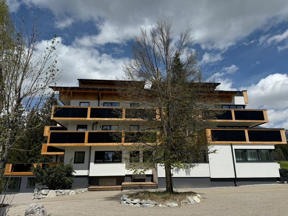 Außenansicht Waldrand Apartments