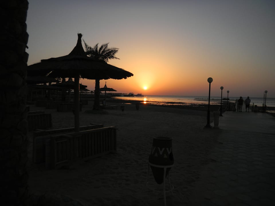 Sonnenaufgang Pickalbatros Palace Resort