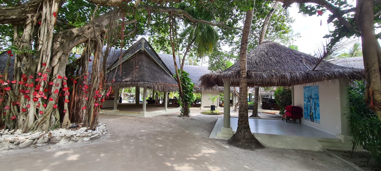 Lobby Adaaran Select Hudhuran Fushi - Premium All Inclusive