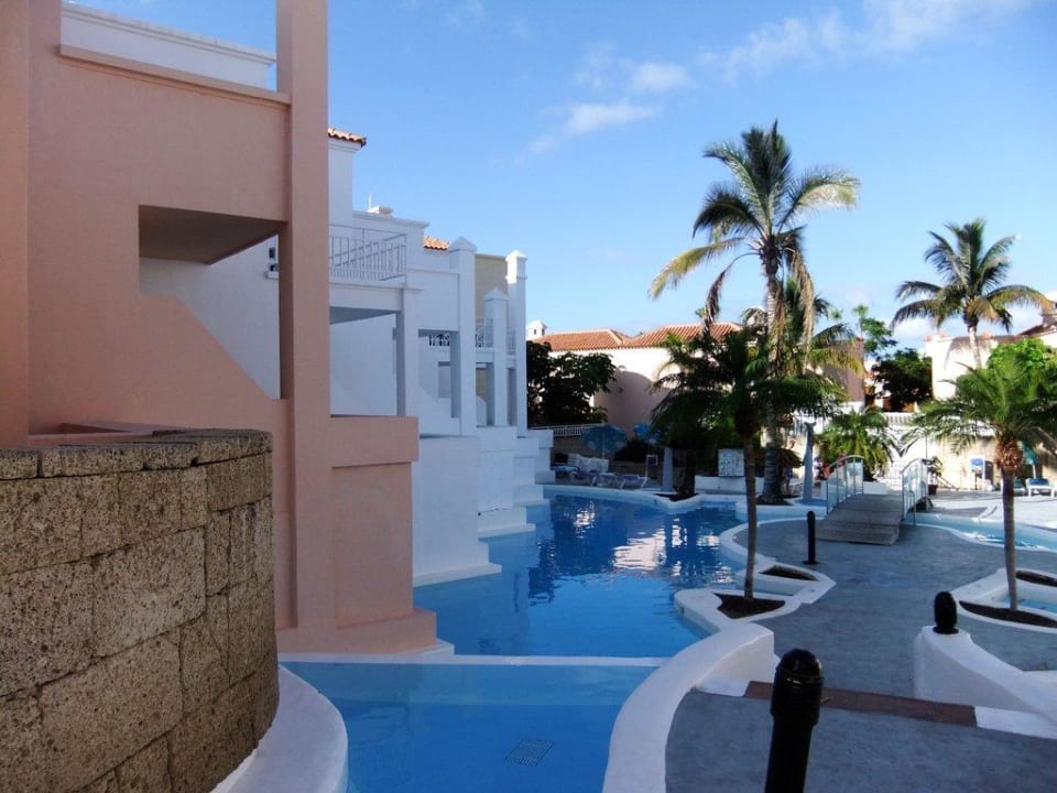 Terrassenartig angelegter Pool LABRANDA Bahía y Villas Fañabé