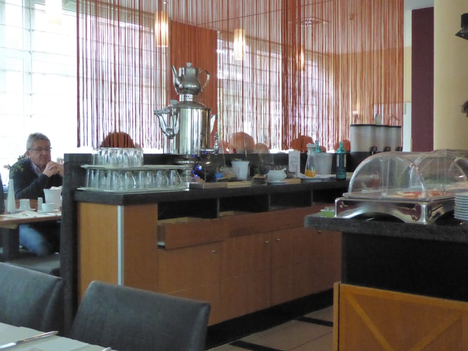 Restaurant PLAZA Premium Köln