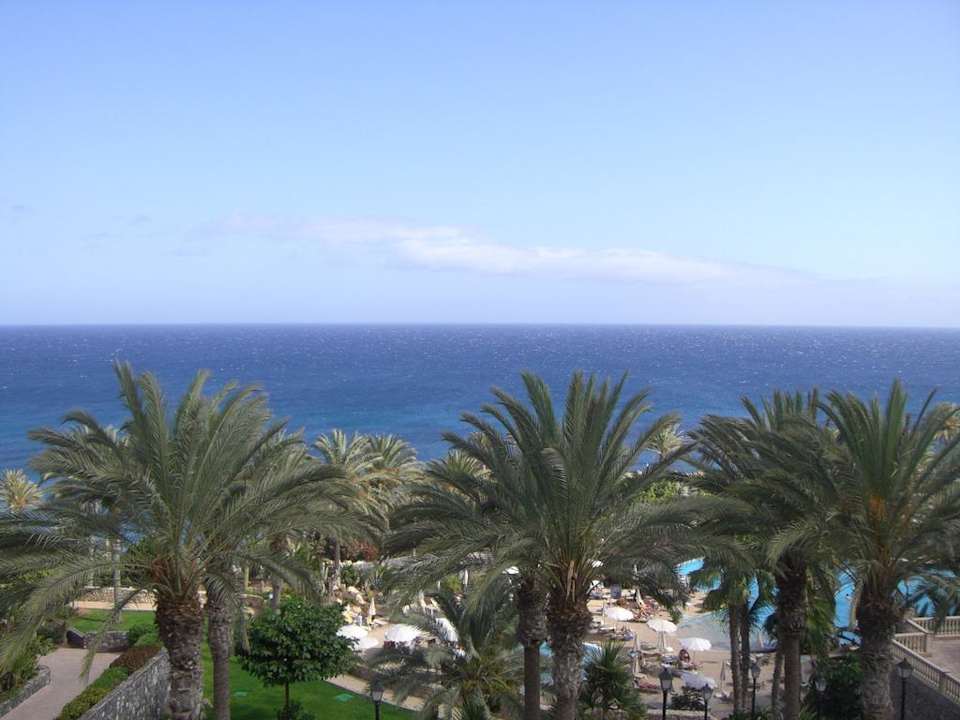 Wunderschöner erster und letzter Anblick des Tages R2 Rio Calma Hotel & Spa & Conference