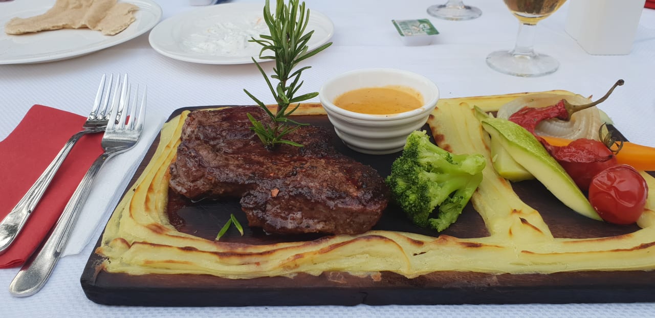 Gastro Riviera Hotel & Spa