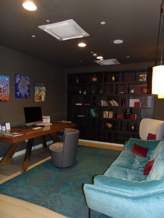 Lobby Mercure Almaty City Center