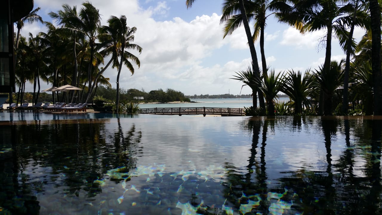 Infinitypool  Shangri-La Le Touessrok Mauritius