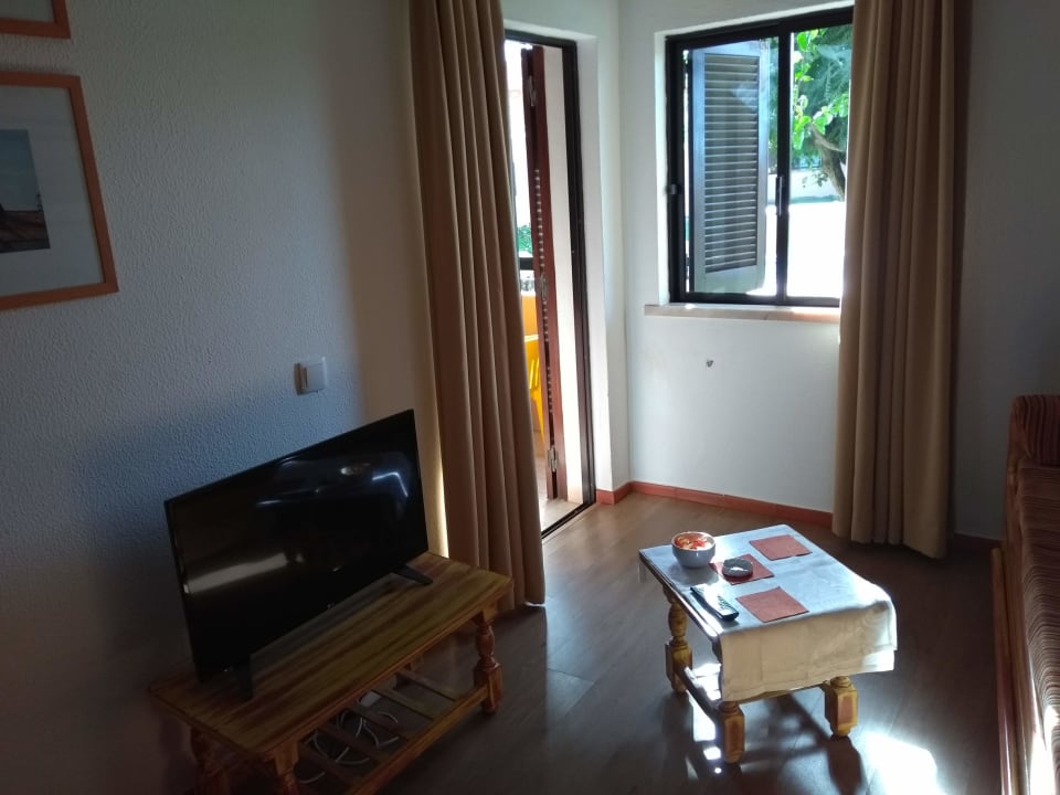 Zimmer Clube Maria Luisa