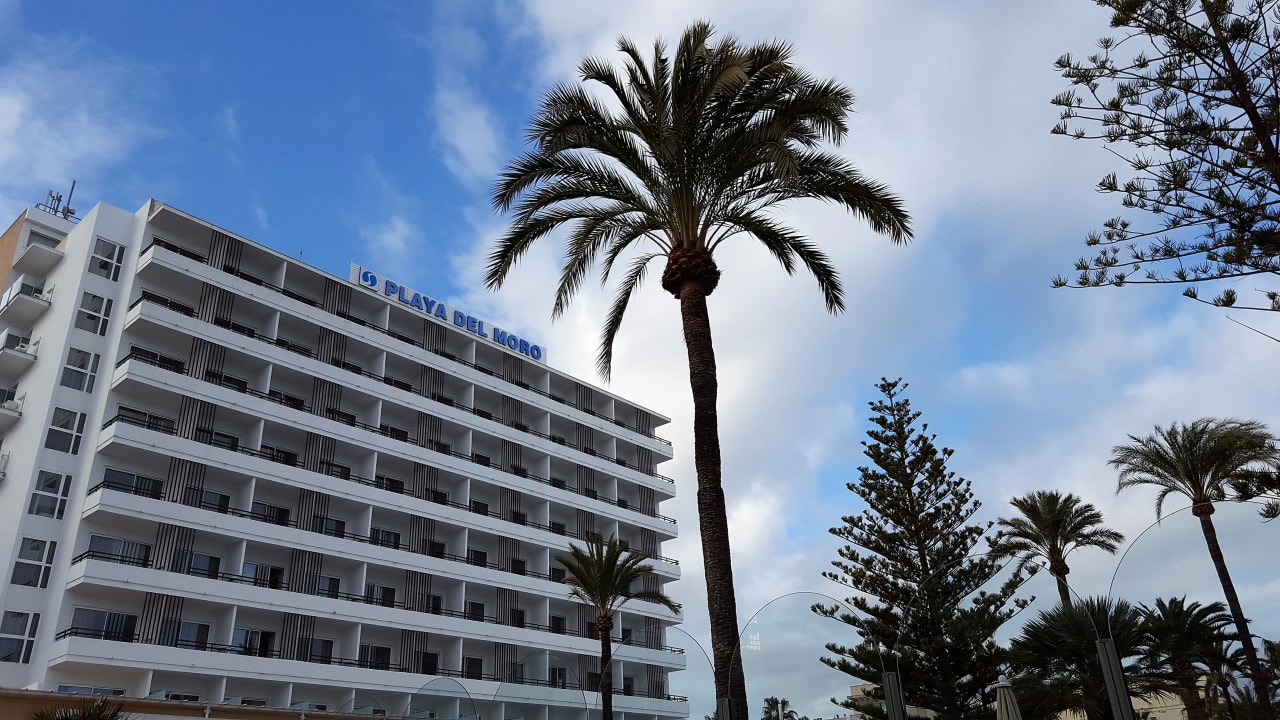 Außenansicht CM Playa del Moro