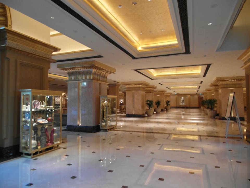 Eingangshalle Emirates Palace Mandarin Oriental