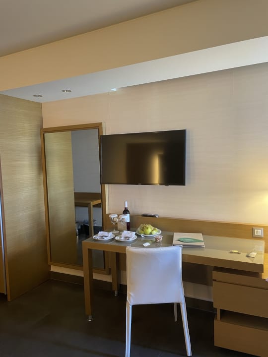 Zimmer Olympic Palace Resort Hotel & Convention Center