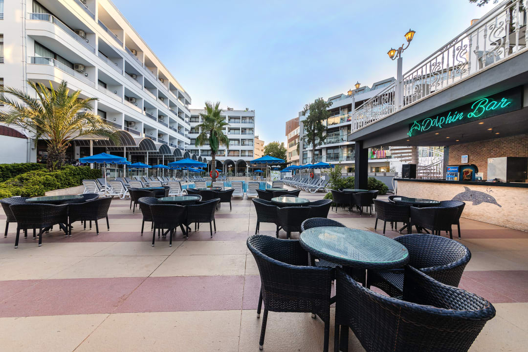 Gastro Kayamaris Hotel