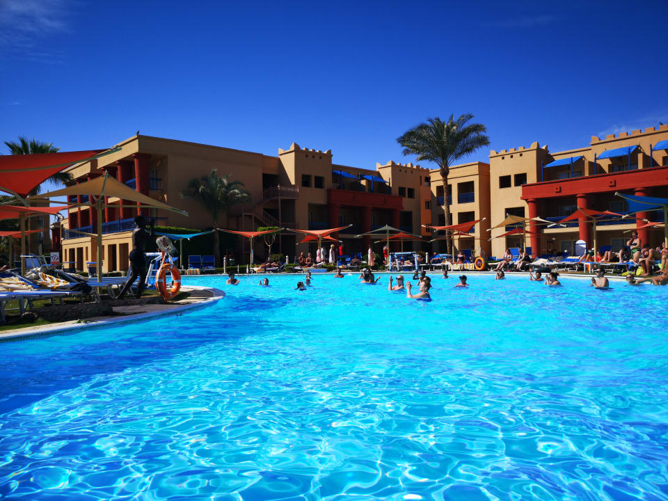 Pool Hotel Titanic Palace