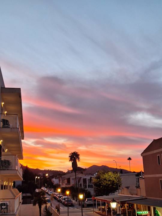 Außenansicht Hotel Atolon & Kaafu Beach Club