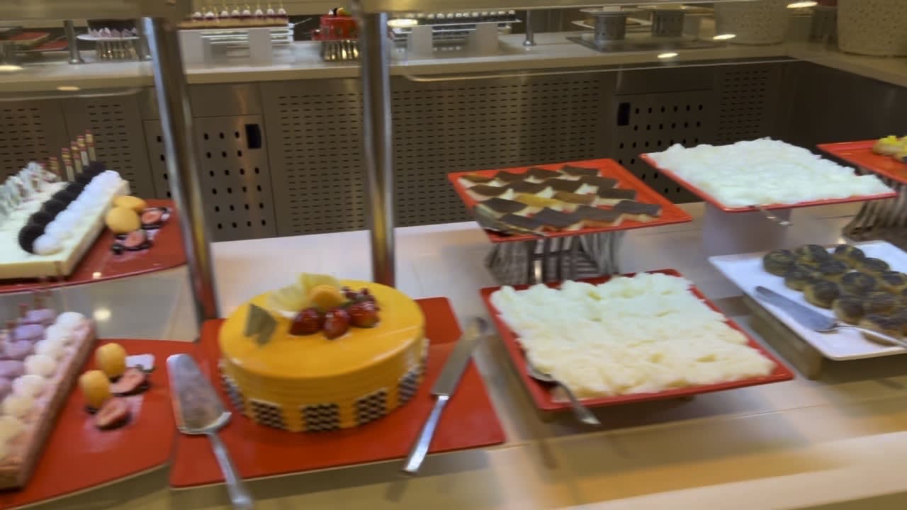 Gastro The Sense Deluxe Hotel