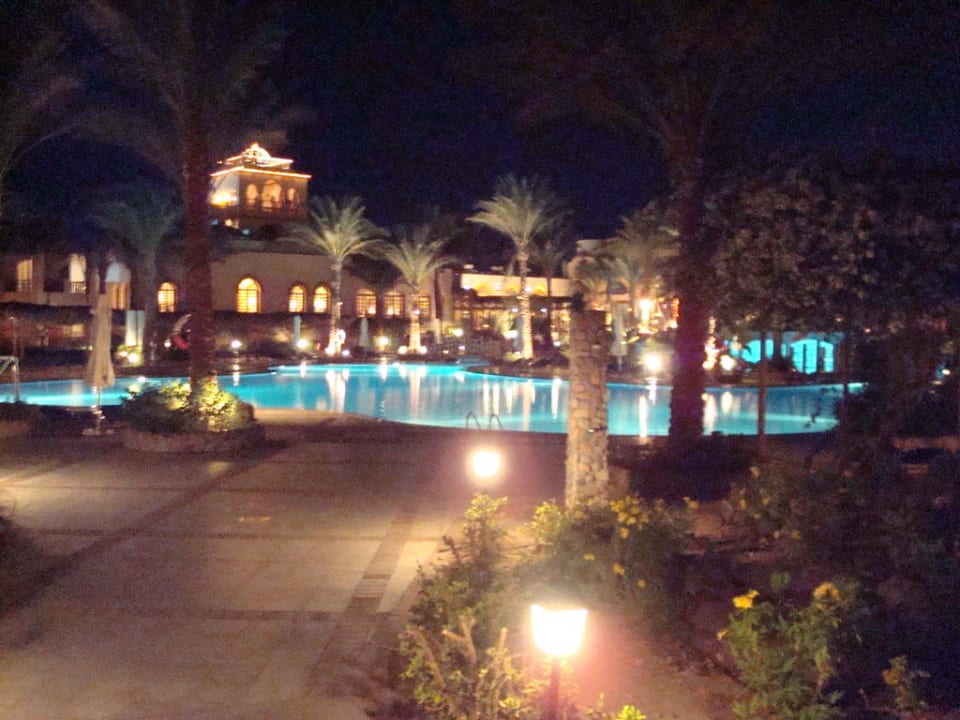 Bei Nacht Iberotel Makadi Beach