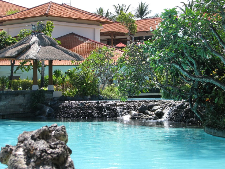 Wasserspiele am Pool The Laguna A Luxury Collection Resort & Spa