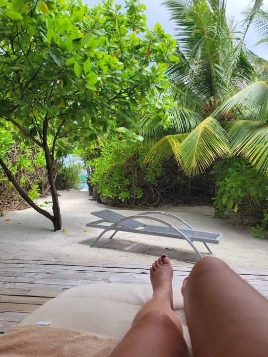 Zimmer Kudafushi Resort & Spa