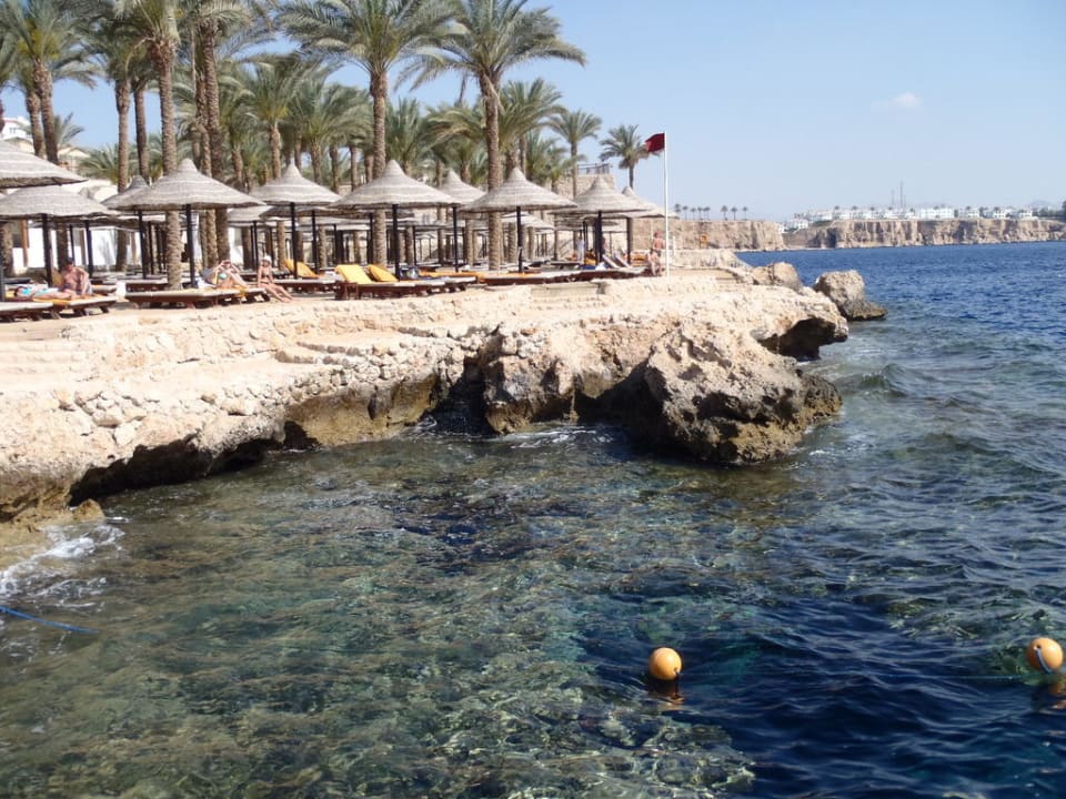 Strand vom Meer aus The Grand Hotel Sharm El Sheikh