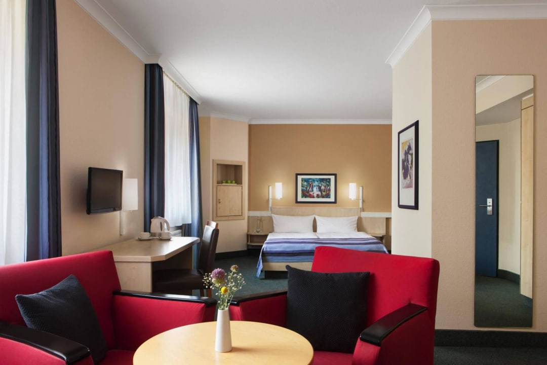 Juniorsuite IntercityHotel Magdeburg