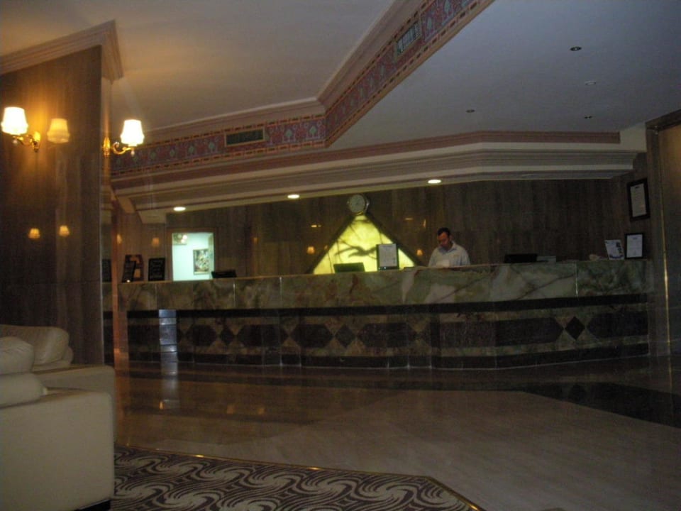 Gemütliche Rezeption Beach Albatros Resort