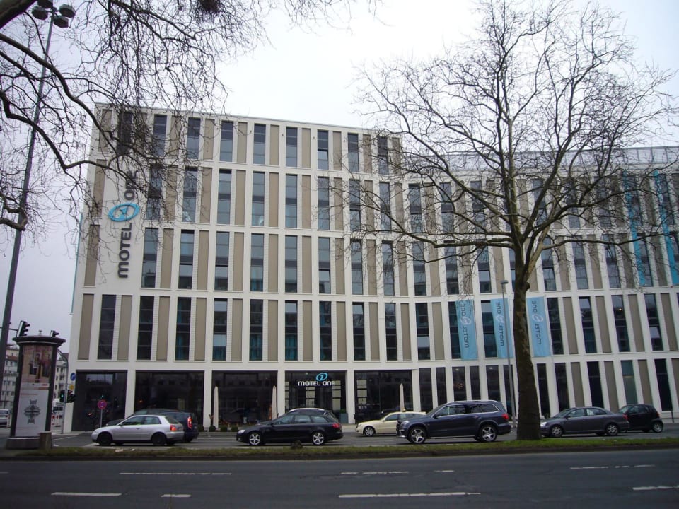 Außenansicht Motel One Köln Waidmarkt