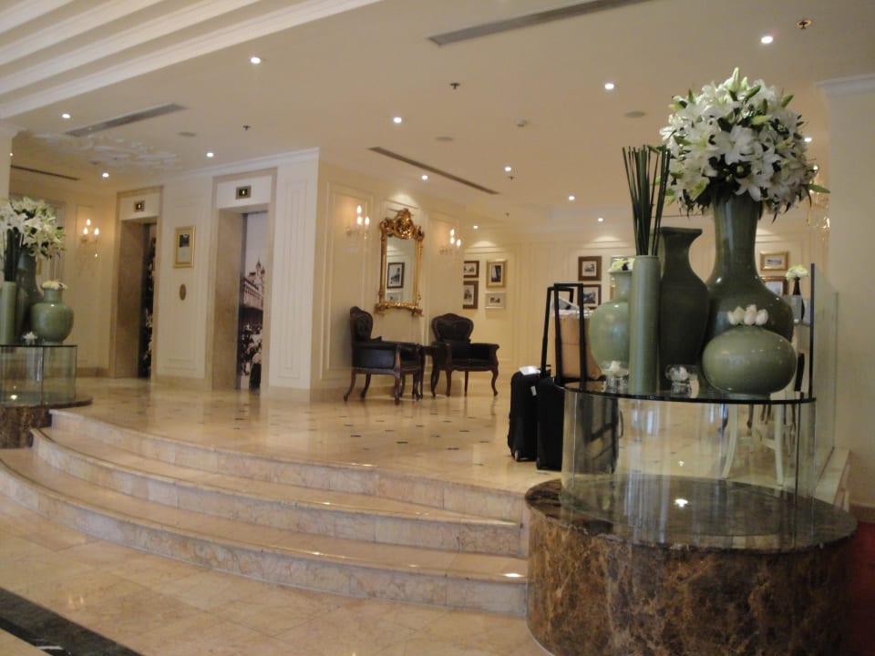 Lobby Opera-Wing Hotel Sofitel Legend Metropole