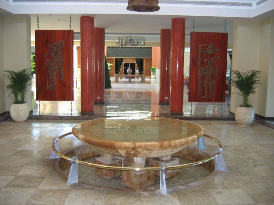 Baukunst in Perfektion Iberostar Selection Paraiso Maya Suites