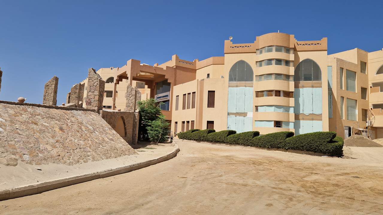 Außenansicht Three Corners Equinox Beach Resort