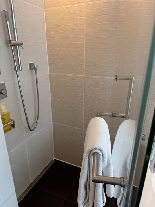 Zimmer W Abu Dhabi - Yas Island